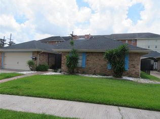 5821 Carlisle Ct, New Orleans, LA 70131
