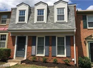 3902 Bradwater St, Fairfax, VA 22031