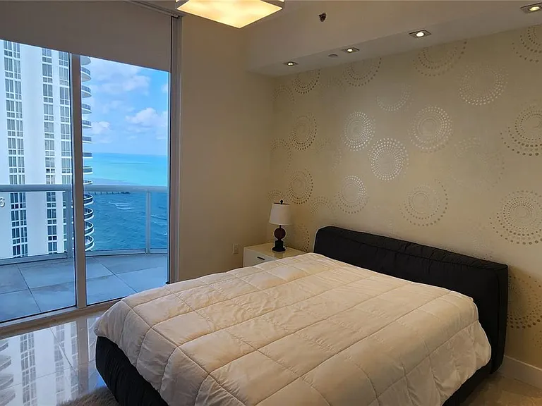 15811 Collins Ave #2802 — Photo 20
