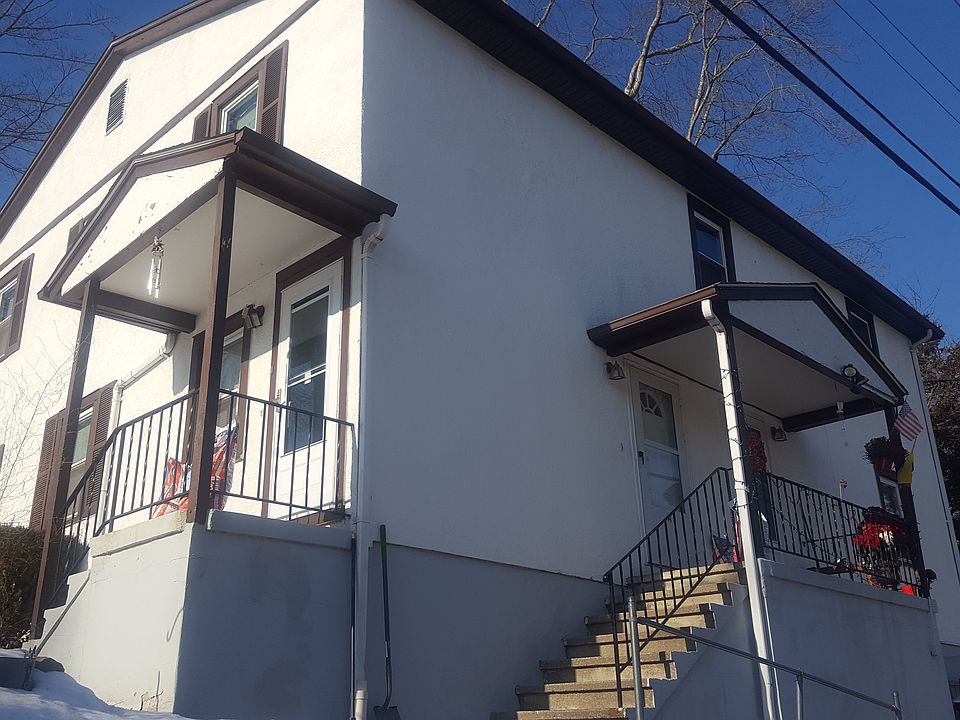 1st image of 23 Morrissey Dr #2nd