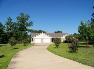 65 Chewalla Lake Rd, Holly Springs, MS 38635