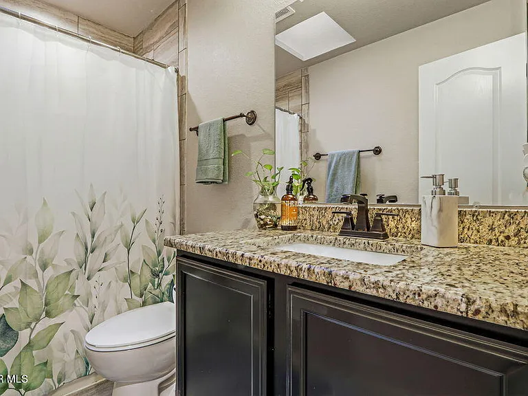 13224 Emerald Hills St — Photo 36