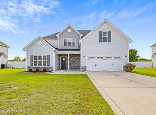 303 Little Egret Ln, Swansboro, NC 28584