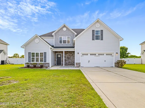 303 Little Egret Lane, Swansboro, NC 28584