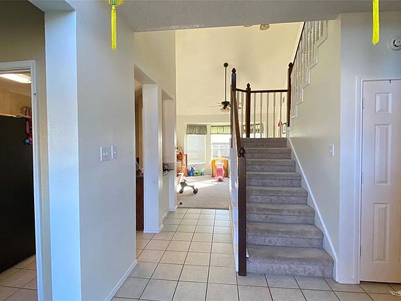 4th image of 10705 Alexandria Dr