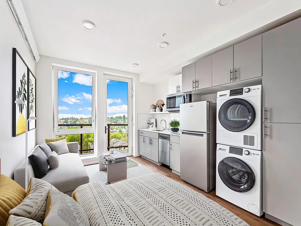 Madrone Passive House, Bright Homes in Walkable Central District Location with W/D in Unit and NE...