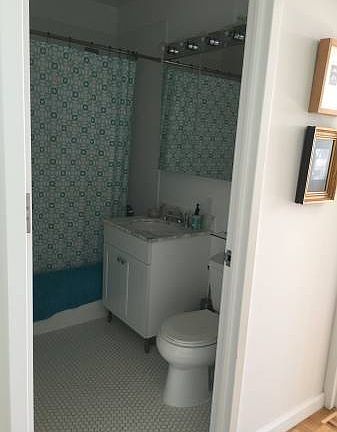4th image of 4705 Center Blvd APT 2414