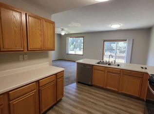 10404 Monarch Rd UNIT 4, Roscoe, IL 61073