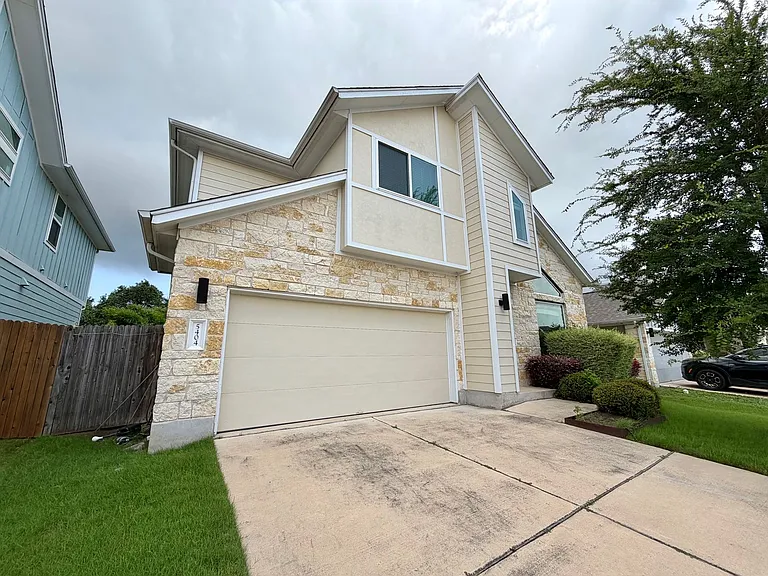 5404 Bonneville Bnd — Photo 2