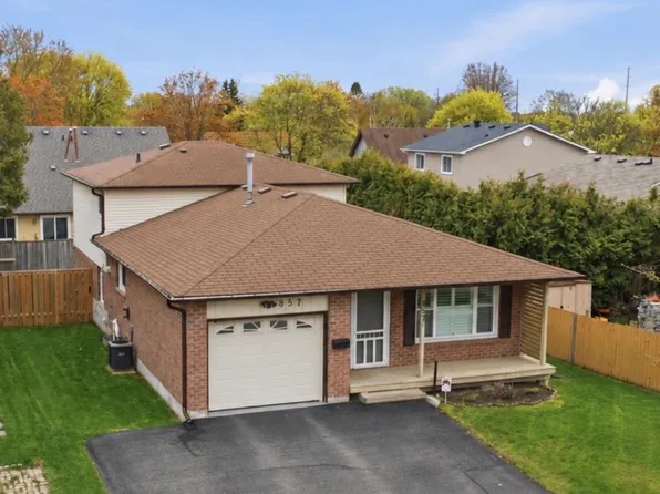857 Copperfield Dr, Oshawa, ON L1K 1S3