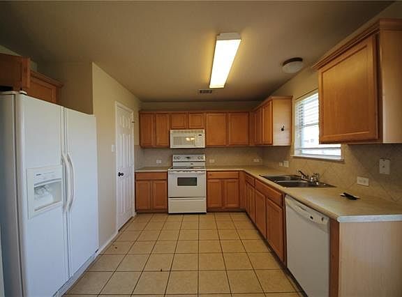 5th image of 1009 Aiken Dr