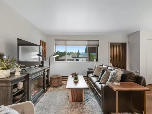 304 McBride St #203, McCall, ID 83638