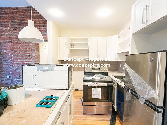 3rd image of 9 Sewall Ave #1311
