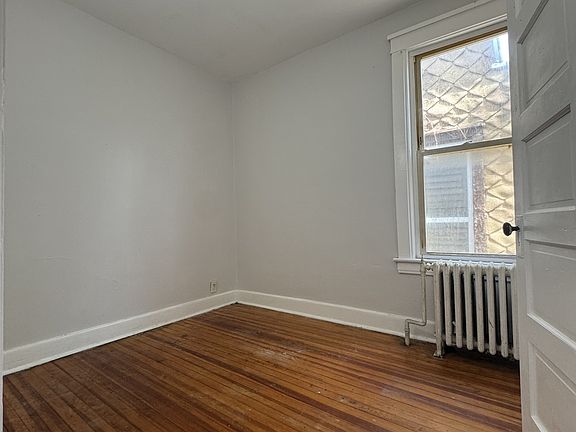 3rd image of 96 Ontario St #2