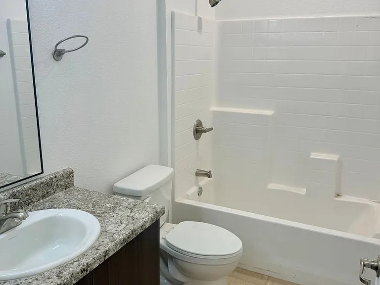1134 S Palm Ave — Photo 37