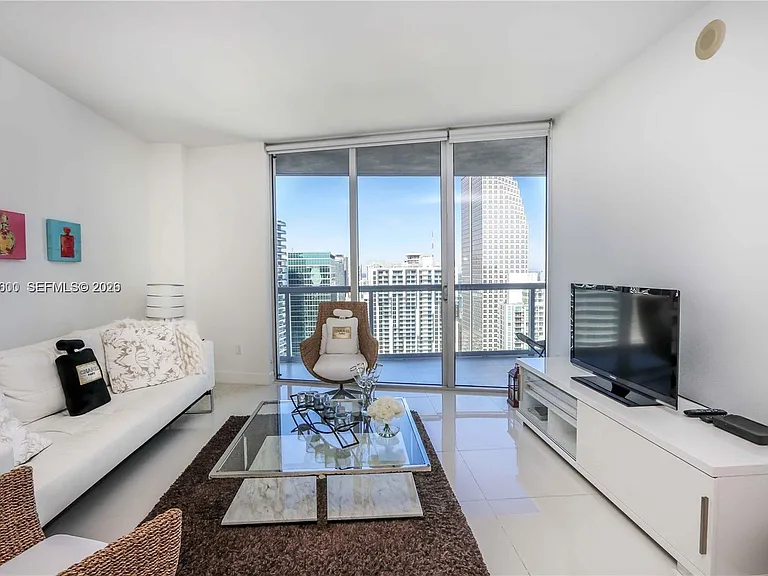 475 Brickell Ave #4612 — Photo 4