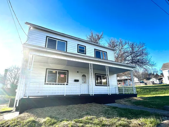 1311 Pennsylvania Ave, Fairmont, WV 26554