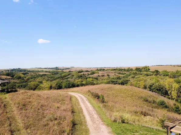 70565 Highway 15, Fairbury, NE 68352