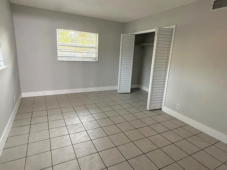 313 SW 1st Ct #L-3 — Photo 11