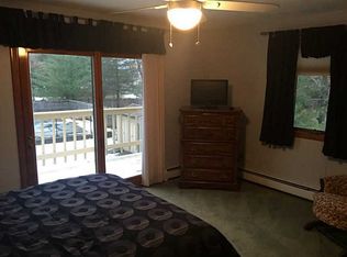 9 Acacia Ct, Coventry, RI 02816