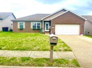 4536 Baywood Ct, Evansville, IN 47725