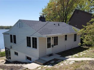 48 Oak Ridge Dr, Decatur, IL 62521