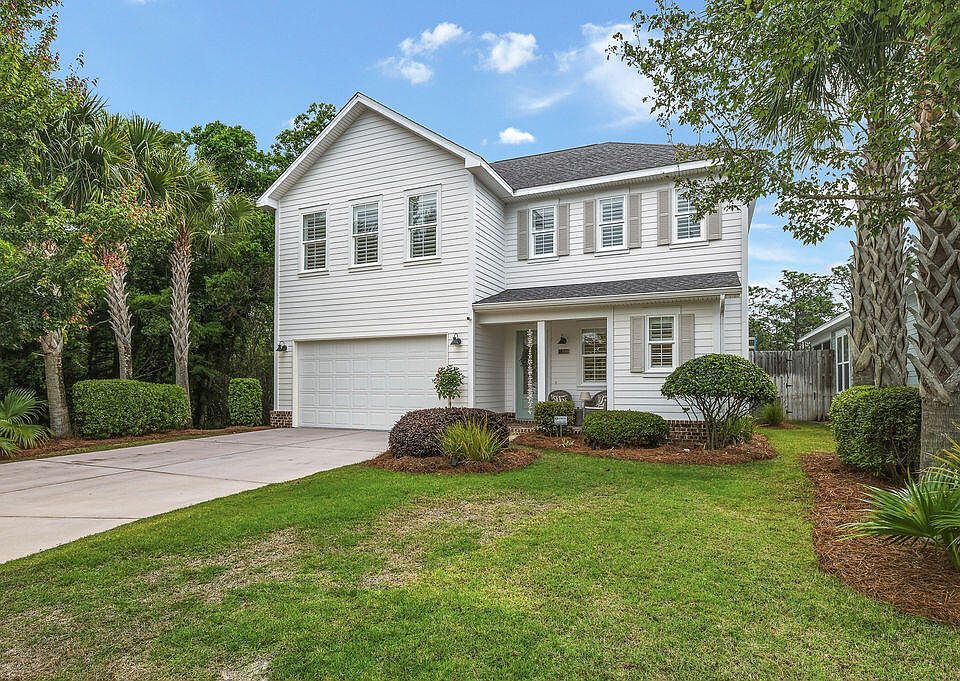 1st image of 110 N Zander Way