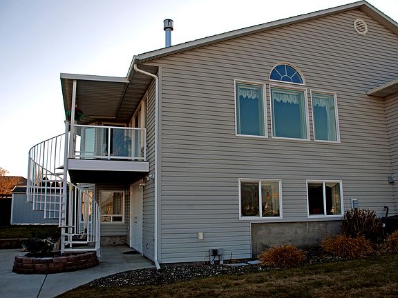 Spiral Back Entrance