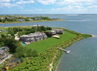 124 Brennans Moor, Water Mill, NY 11976