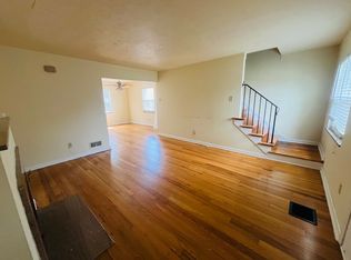 1597 Waltham Rd, Columbus, OH 43221