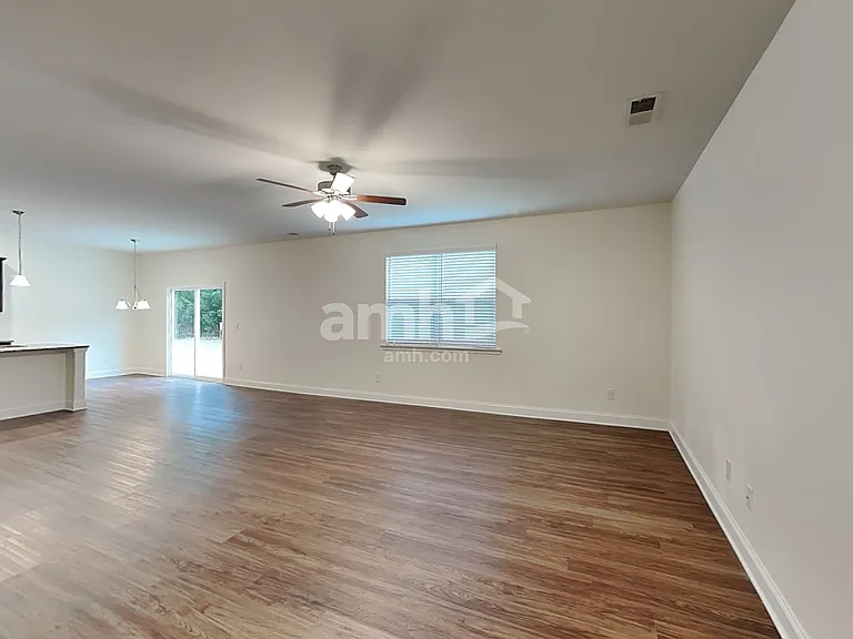 5020 Hudson Valley Dr — Photo 6