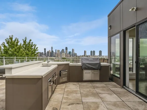 28-26 Vroom Street image 30 of 30