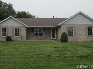 1425 Loop Creek Ct, Belleville, IL 62221