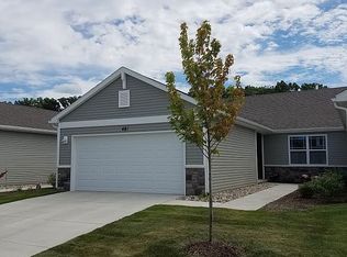 481 Hosta, Howell, MI 48843