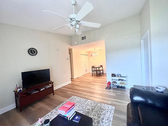 4th image of 1861 Long Iron Dr APT 1128