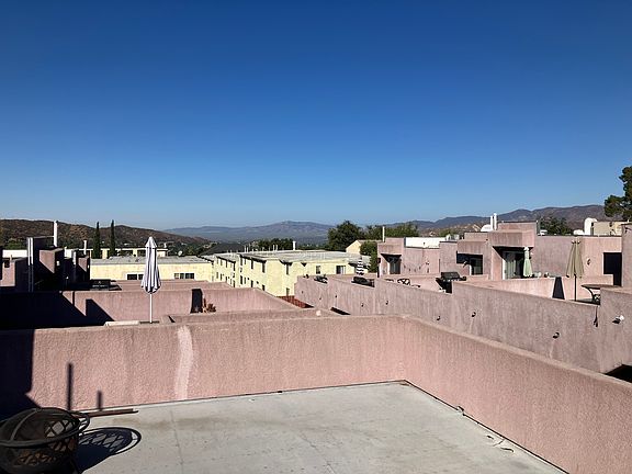2nd image of 10249 Tujunga Canyon Blvd Unit 18