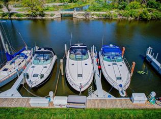 69 Wharfside, Grand Haven, MI 49417