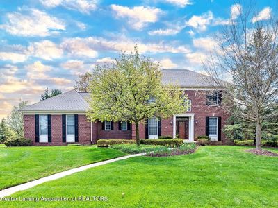 2073 Birch Bluff Dr, Okemos, MI, 48864