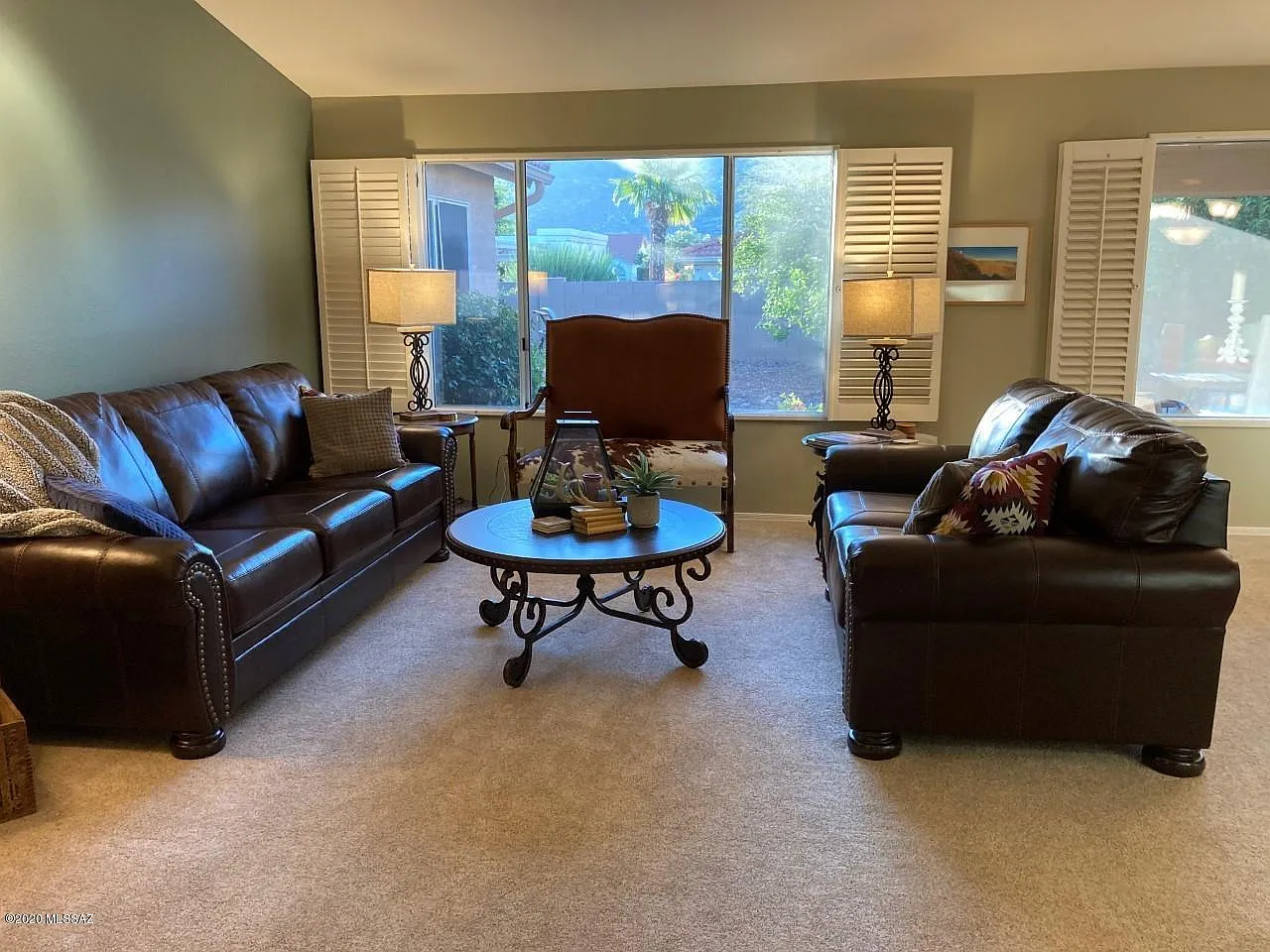 3 bed, 2.0 bath, 2141 sqft, $3,100 — Photo 2