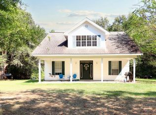 26 Harvey Burks Rd, Picayune, MS 39466