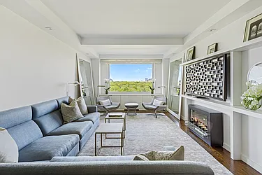 120 Central Park South, #14A