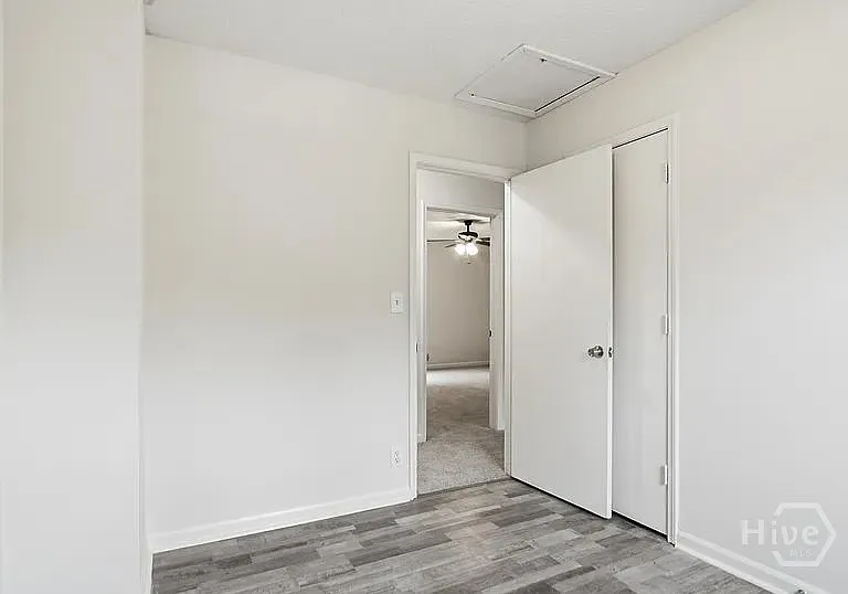 3936 Rolling Pl — Photo 2