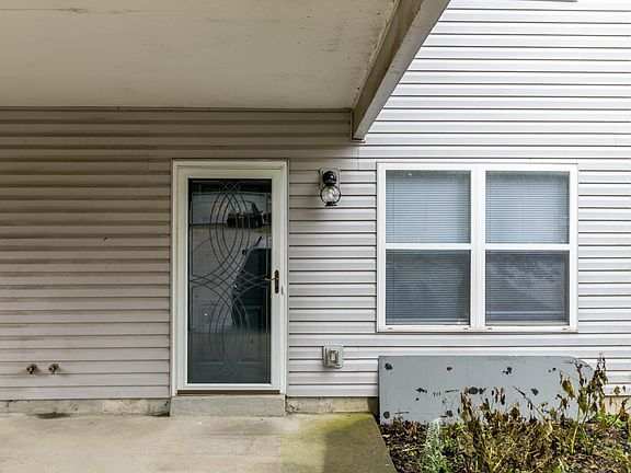 2nd image of 3638 Leisure Creek Ct