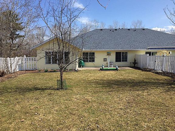 Back of the house/yard