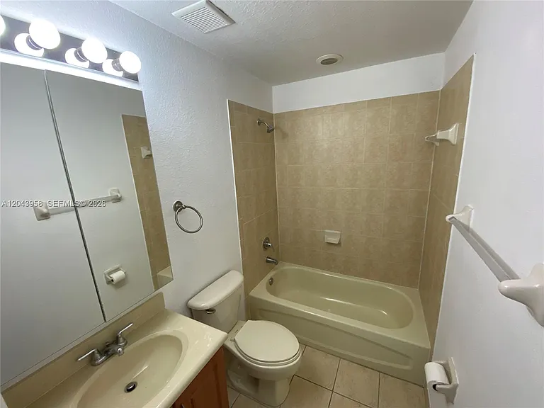 11202 NW 83rd St #106 — Photo 29