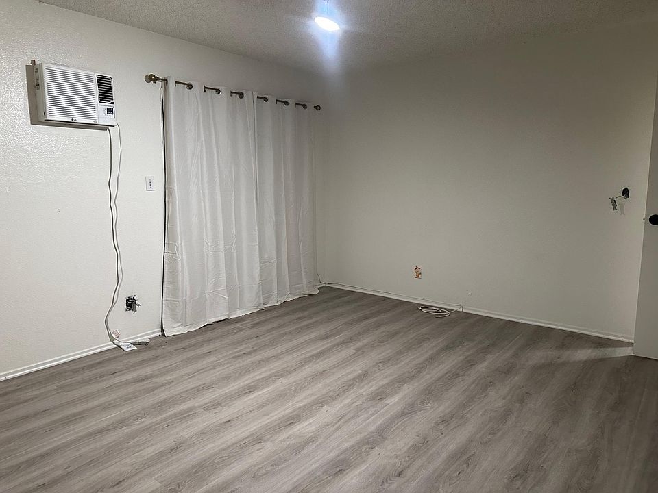 2nd image of 2532 Magnet St APT 2