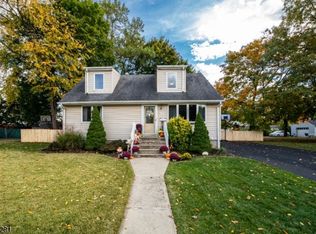 80 Durham St, Pompton Lakes, NJ 07442