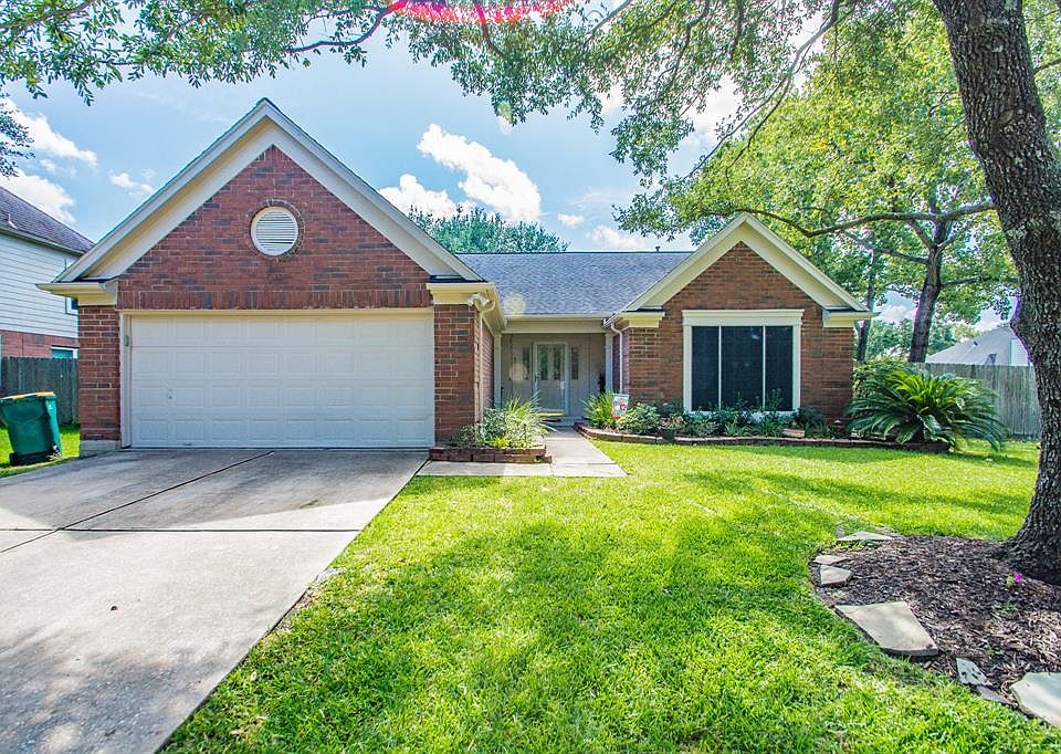 1st image of 4002 Fernwood Dr