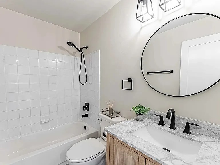 307 Abington Woods Dr — Photo 12