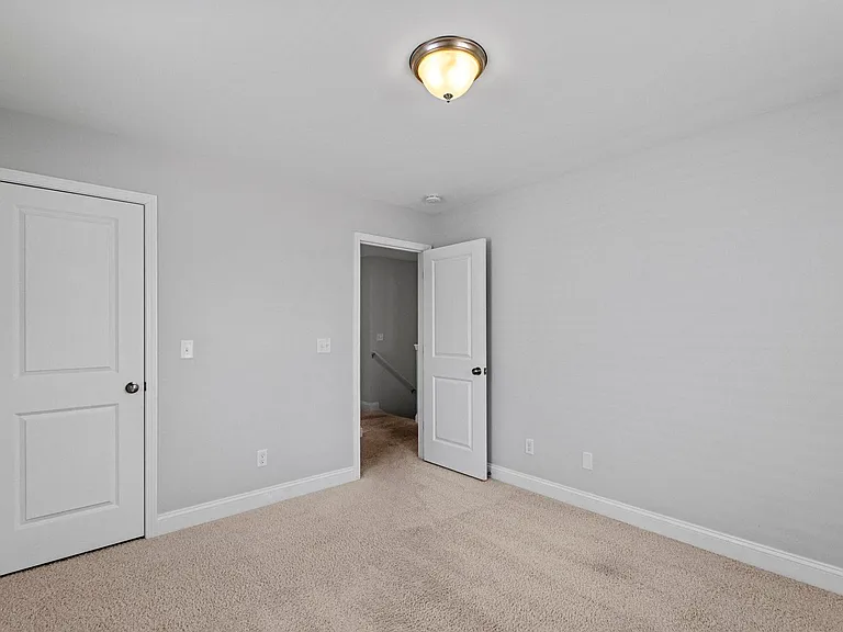 4609 Ballast Dr — Photo 10